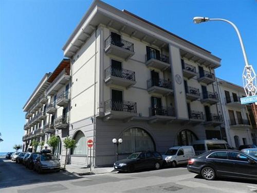 Hotel Il Mulino Capo d'Orlando Luaran gambar